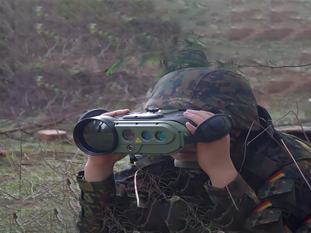 multifunction thermal binoculars
